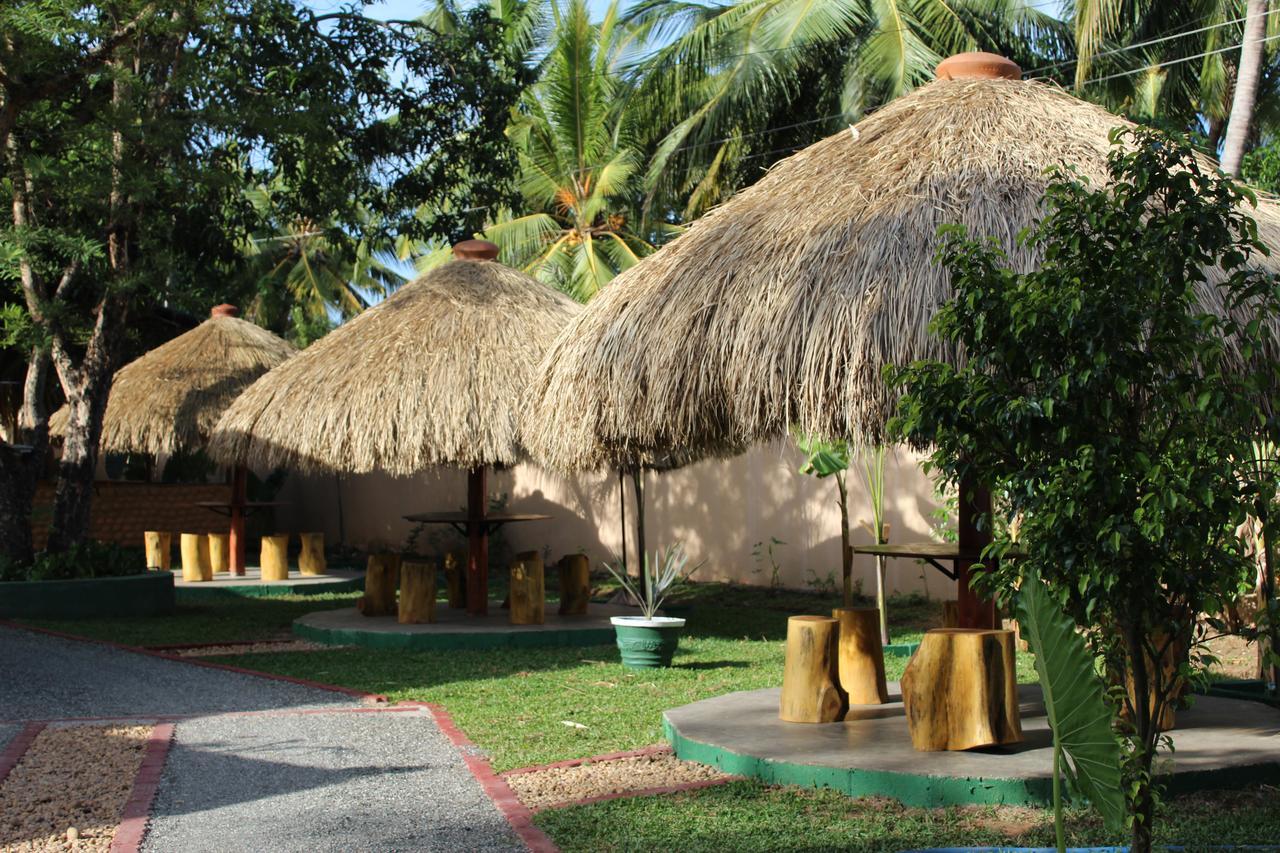 Nirmala Hotel And Restaurant Polonnaruwa Eksteriør bilde